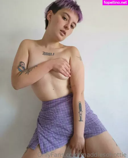 Maddiesohottie OnlyFans Thumbnail #2H4Jz8lM1w
