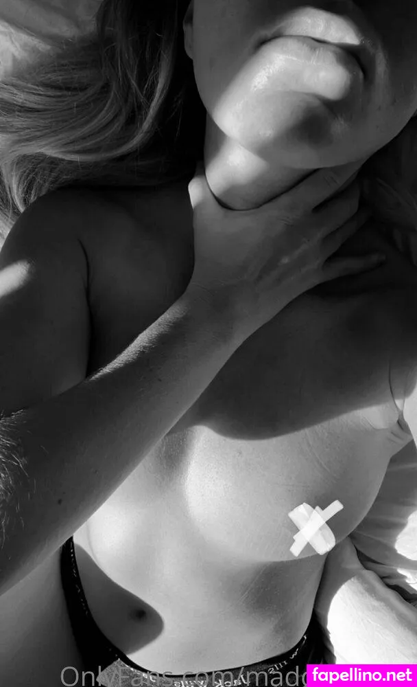 maddiewrites, maddiewrites_ Nude Leaked OnlyFans Photo #250T10MavF