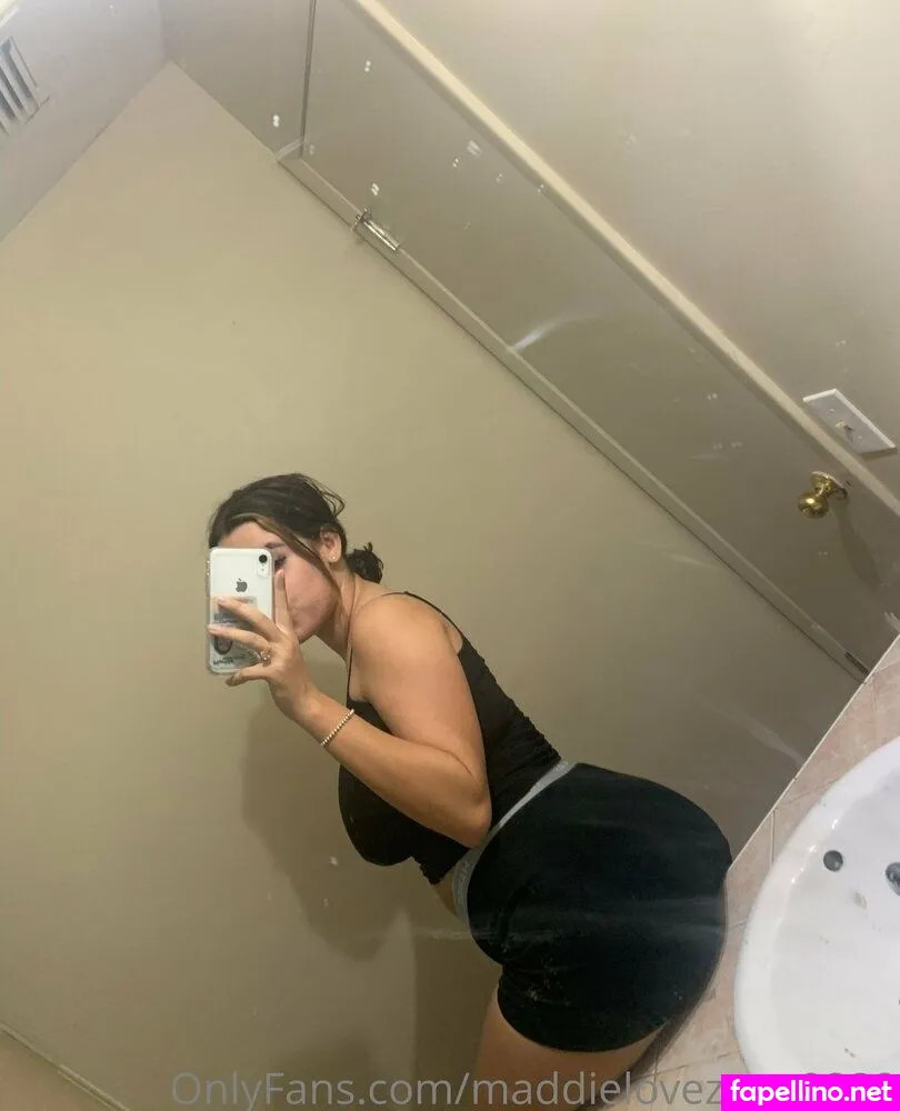_maddiefree, maddiexofree Nude Leaked OnlyFans Photo #irKZJVr1gg