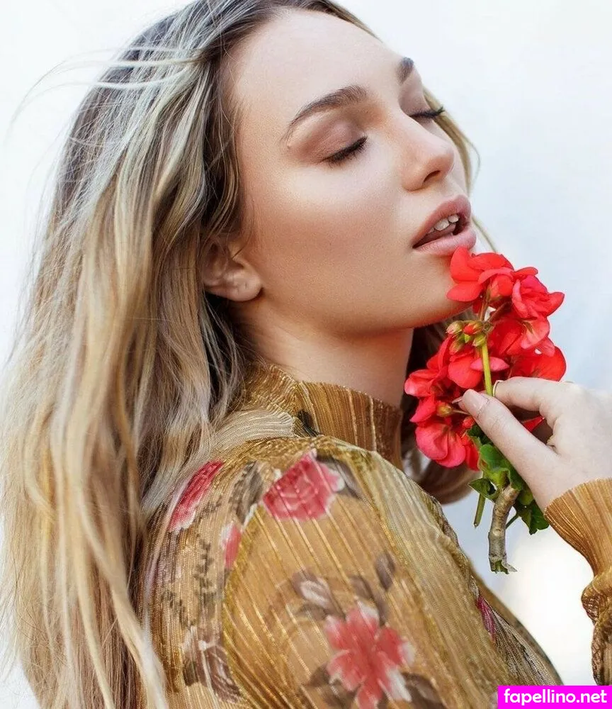 maddieziegler Nude Leaked OnlyFans Photo #0au8ql97aA