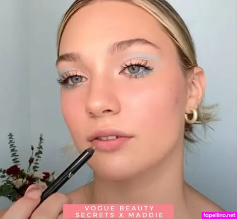 Maddieziegler Main Profile Photo