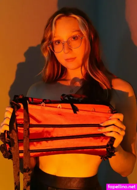 Maddikitti OnlyFans Thumbnail #6Hh76tUAgw