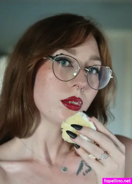 Maddikittiii OnlyFans Thumbnail #SMePI0z6WO