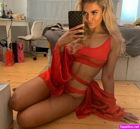Maddison Denholm OnlyFans Thumbnail #Mx0raW56H8