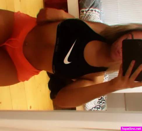 Maddison Denholm OnlyFans Thumbnail #OqJF528nET
