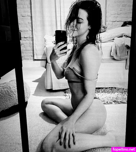 Maddu Magalhaes OnlyFans Thumbnail #6JBqsy1kQ1