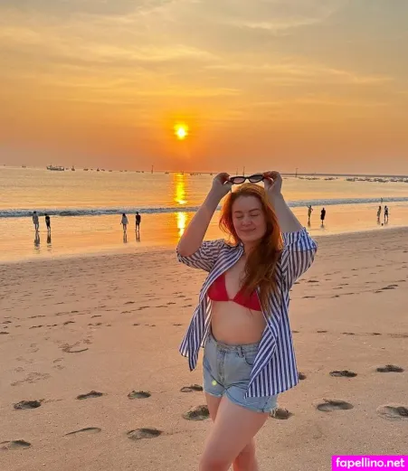 Maddy Macrae OnlyFans Thumbnail #EqAkv7EHXi