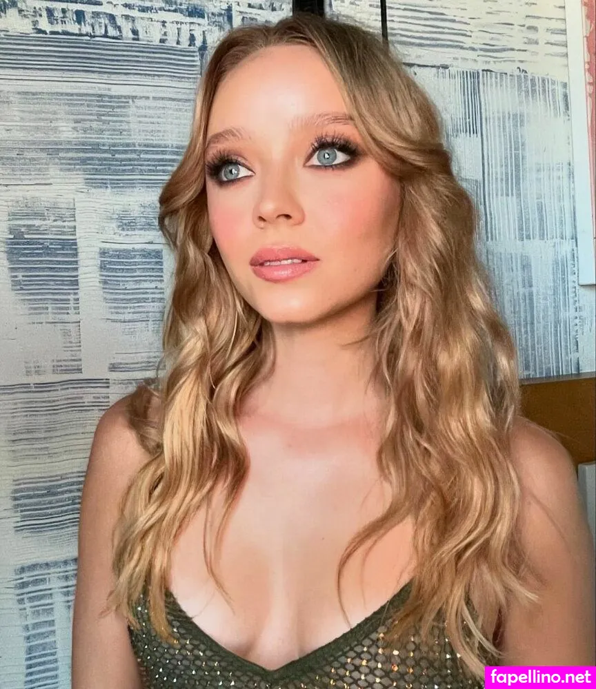 Madeleine Arthur, madeleinearthur Nude Leaked OnlyFans Photo #TbJLbhYoF0