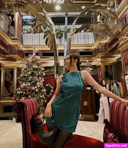 Madeleine White OnlyFans Thumbnail #FnjsCPFeWo