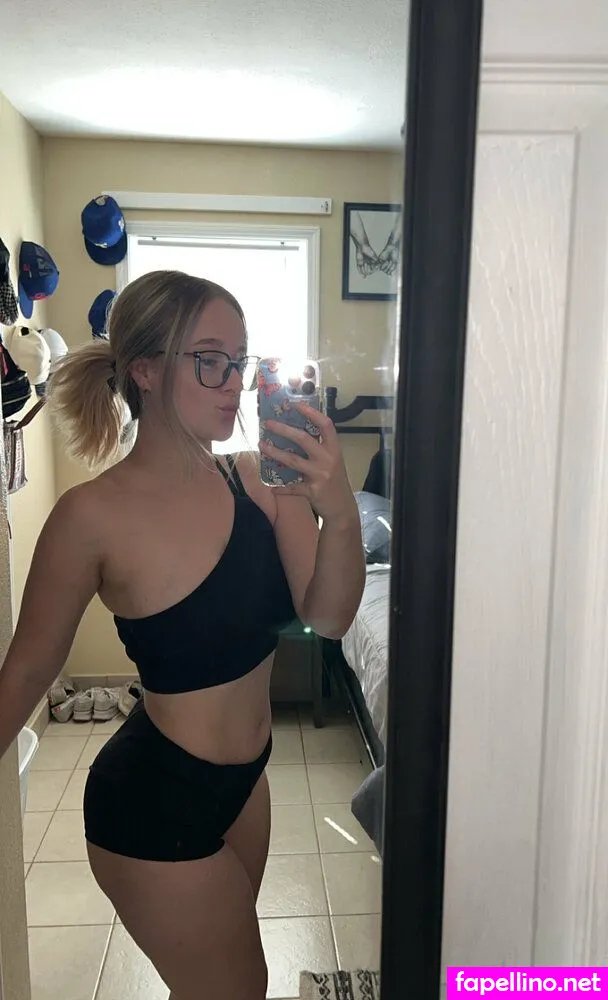 madeleinemaby, madeleinemaebabyy Nude Leaked OnlyFans Photo #lzNuLtLxAc