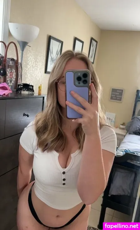 Madeleinemaebabyy OnlyFans Thumbnail #vi5t672a8c