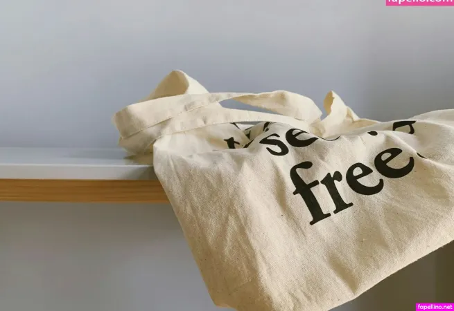 Madelen Wright OnlyFans Thumbnail #W09Oi8nafP