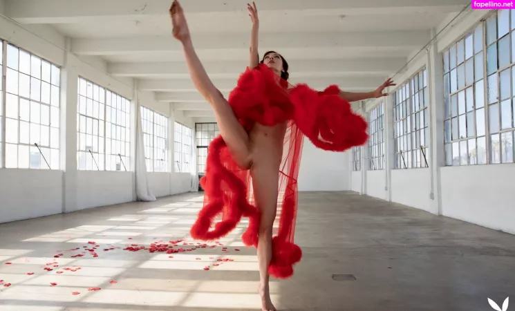 Madeline Amour OnlyFans Thumbnail #XmKwN5bIua