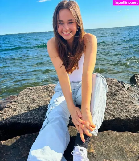 Madeline Budd OnlyFans Thumbnail #X2qtxIAYWN