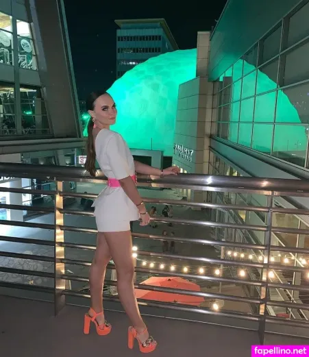 Madeline Carroll OnlyFans Thumbnail #RYFmvmZPnQ