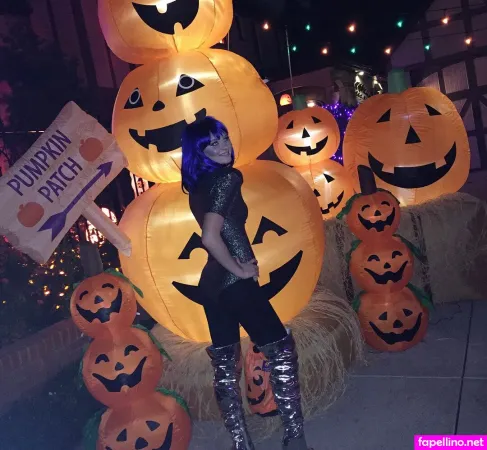 Madeline Carroll OnlyFans Thumbnail #aPKOdcmz9a