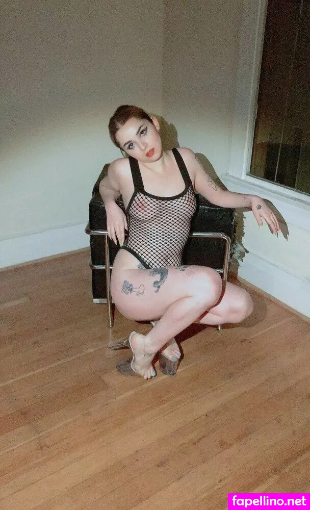 bad.girl.gigi, madelinegoldstein_, thatssogigi Nude Leaked OnlyFans Photo #XKU4d4Zyc6