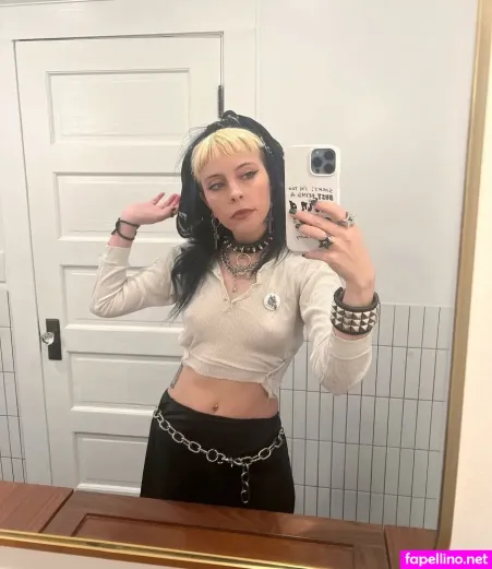 Madeline Pendelton OnlyFans Thumbnail #OM8UidCWRb