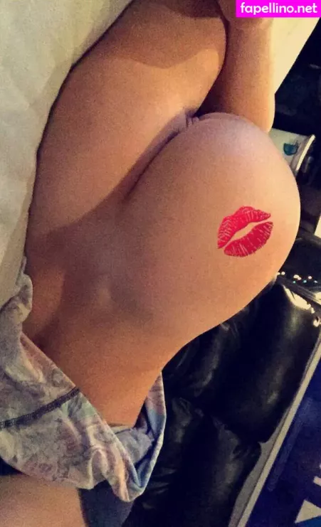 Madeline Schmidt OnlyFans Thumbnail #MCpTDe3LA1