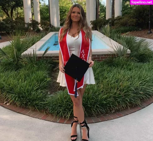 Madeline OnlyFans Thumbnail #2hytbIJgXV