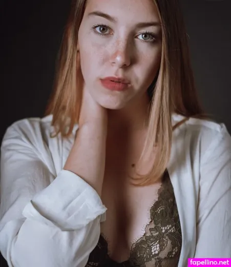 Madelinebiene OnlyFans Thumbnail #lMlXnPqG1i