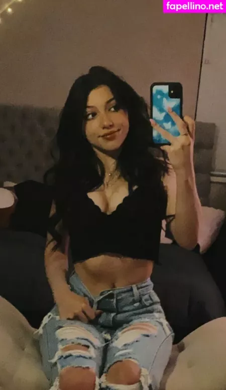 Madelinolivia OnlyFans Thumbnail #eWeSV8dLs3