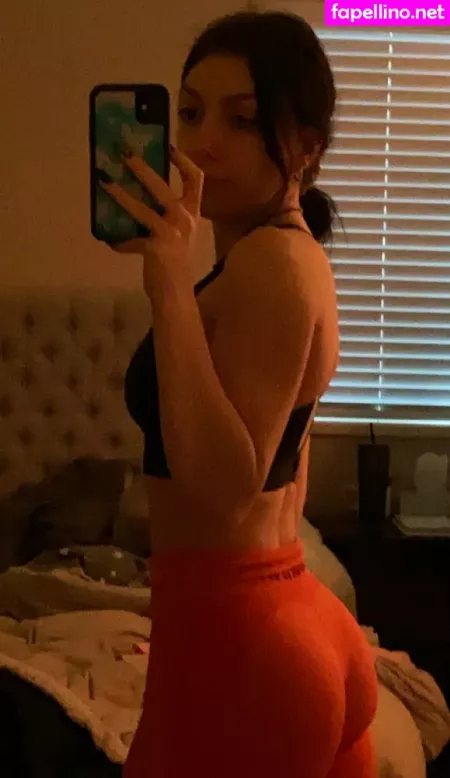 Madelinolivia OnlyFans Thumbnail #f9mL1jAhuH