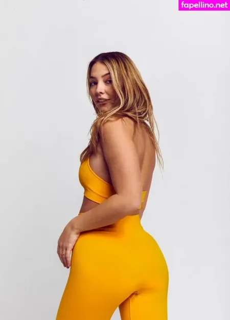 Madelyn Cline OnlyFans Thumbnail #0FR2yGjikL