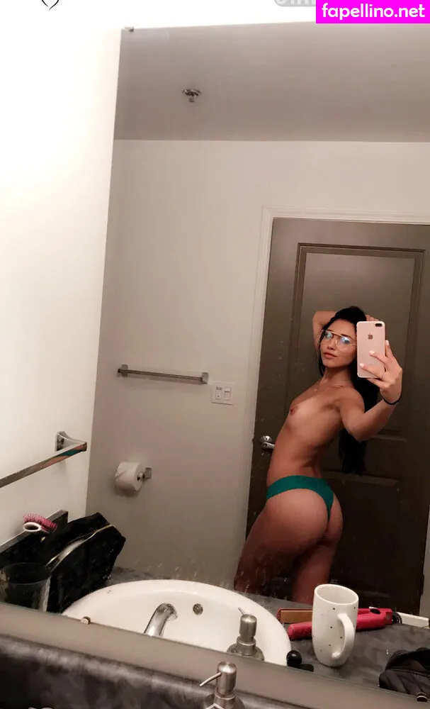 madelynkaroub Nude Leaked OnlyFans Photo #8mUOluDoPR