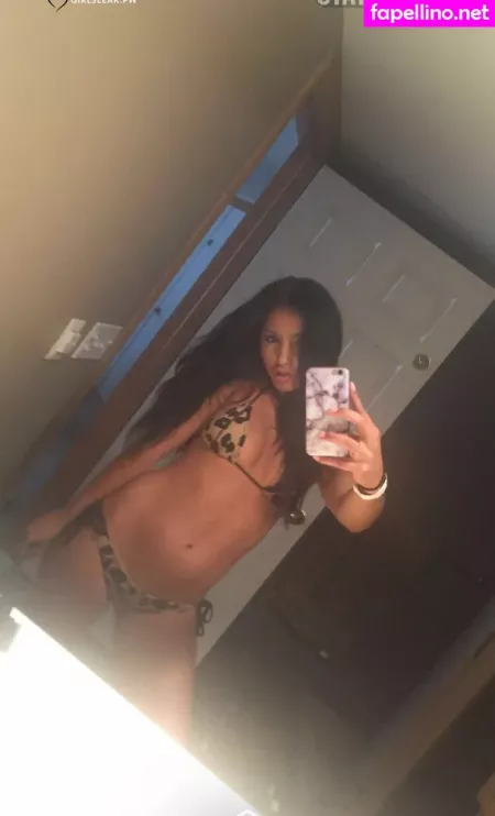 Madelyn Karoub OnlyFans Thumbnail #IqeVRZ2mub