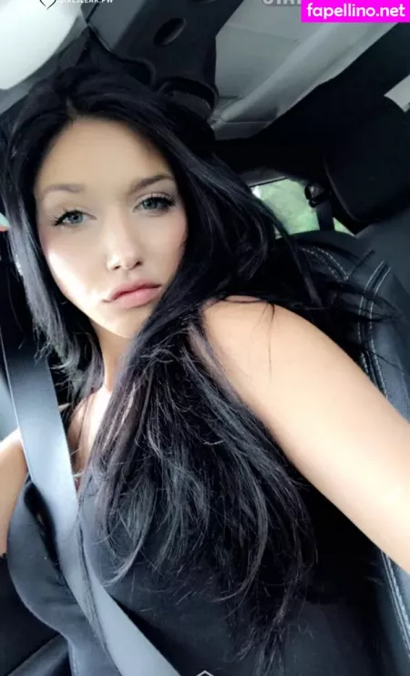 Madelyn Karoub OnlyFans Thumbnail #RR3P42ZEoj