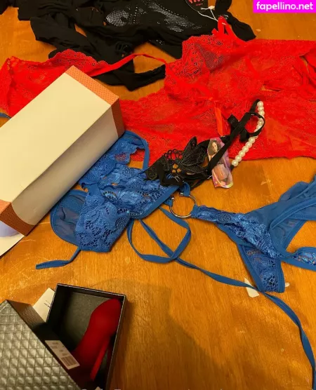 Mademamamad OnlyFans Thumbnail #eJyy1EKgaM