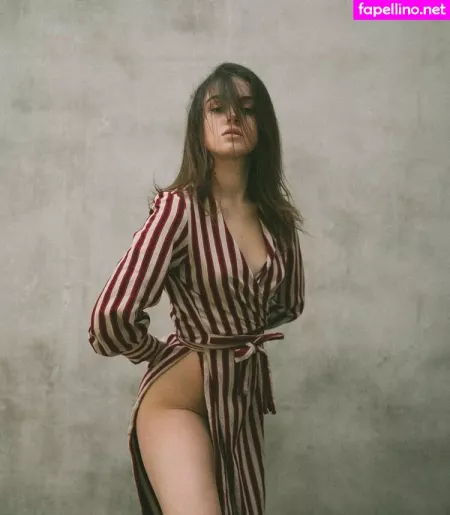 Mademoiselleoz OnlyFans Thumbnail #7X8vXLhQim