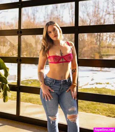 Madhere4you OnlyFans Thumbnail #yC5rRwqlJC