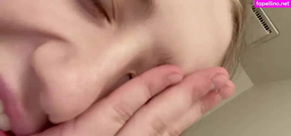 Madi Anger OnlyFans Thumbnail #HWrKSP2KOf