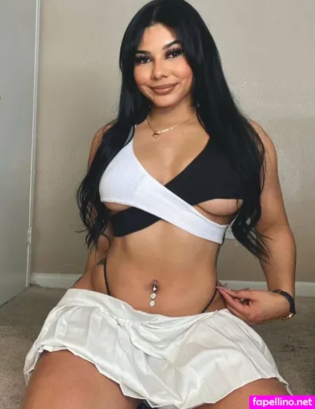 Madian Molina OnlyFans Thumbnail #ArWkj1xrHo
