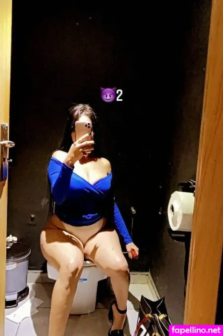 Madihaerro OnlyFans Thumbnail #hbUwiFH7nu