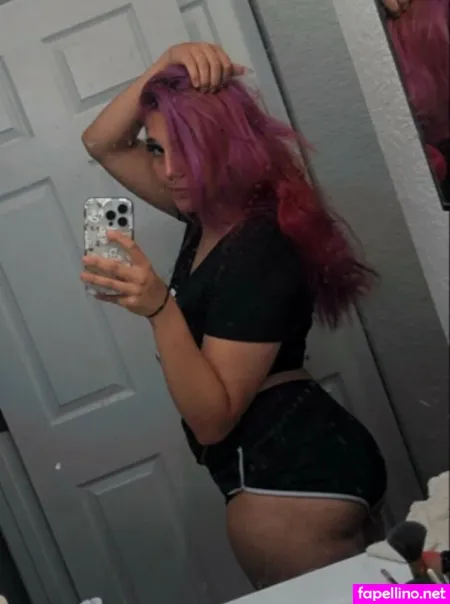 Madilove5210 OnlyFans Thumbnail #J5SMFn9MTE