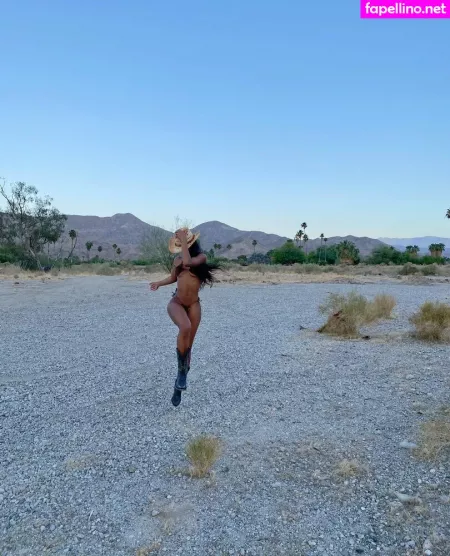 Madison Golden OnlyFans Thumbnail #8yomaXfUzi