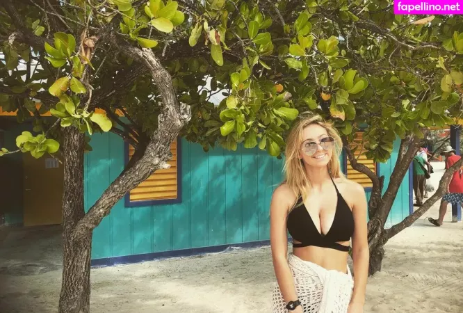 Madison Gritz OnlyFans Thumbnail #L8zA1diJQB