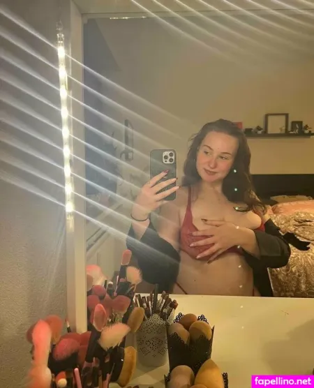 Madison Hobbs OnlyFans Thumbnail #NSakKXziJE