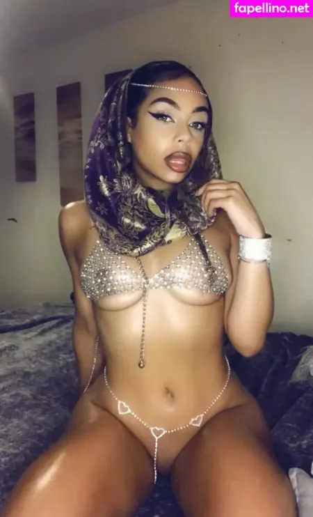 Madison Khan OnlyFans Thumbnail #RTfxfipiOC