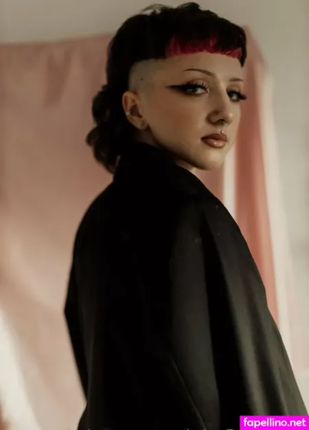 Madison Olsen OnlyFans Thumbnail #ub3x8S8EqQ