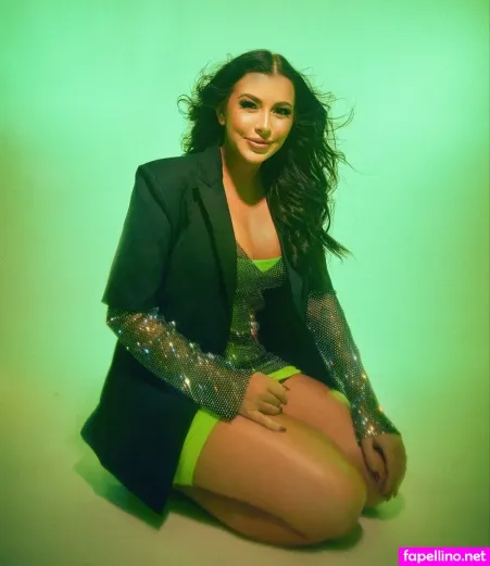 Madison Sinclair OnlyFans Thumbnail #YZyMMUkkqP