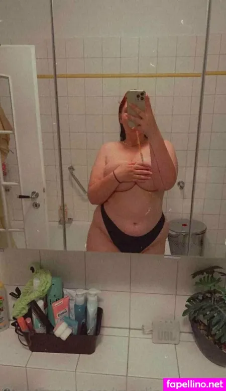 Madisonhobbs OnlyFans Thumbnail #TzHlKRYQUM