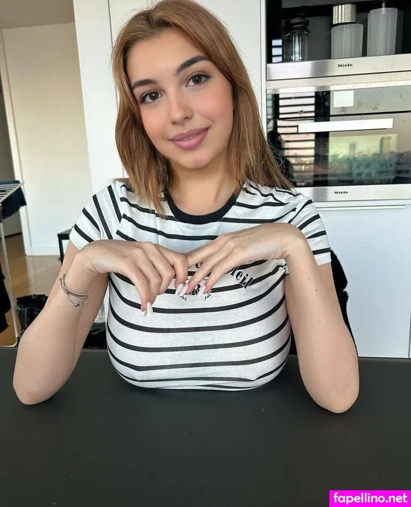 Maddy, cuteemaddy, maddycutiiie, madison4presidentt, madisonsmilkers, milky_maddy Nude Leaked OnlyFans Photo #wDne2JRFRm