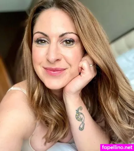 Madita Van Huelsen OnlyFans Thumbnail #lrPR5FpLIh