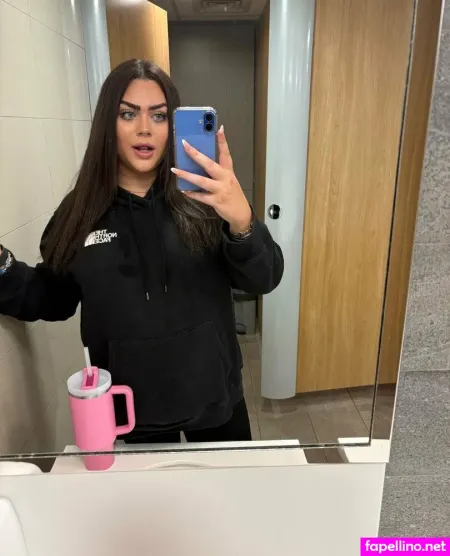 Madixeliza1 OnlyFans Thumbnail #P4NH2x5d9Z