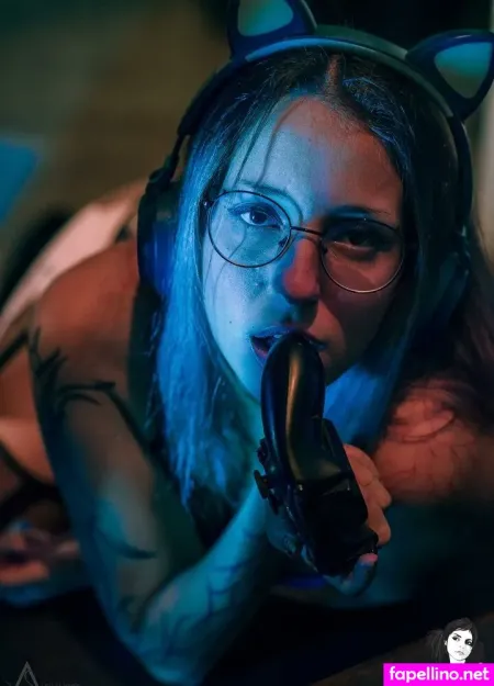 Madlady OnlyFans Thumbnail #UwvL8iTvyC