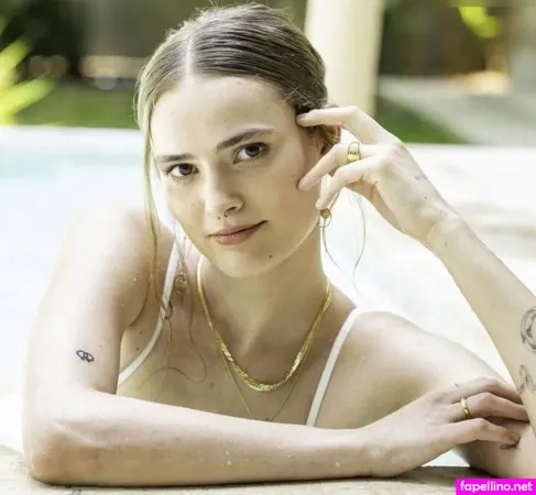 Madleen Matthias OnlyFans Thumbnail #4uFs9QnSDj